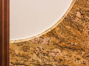 Obróbka paneli ścian. Granit Imperial Gold. - zdjęcie od GRANMAR.net - Borowa Góra
