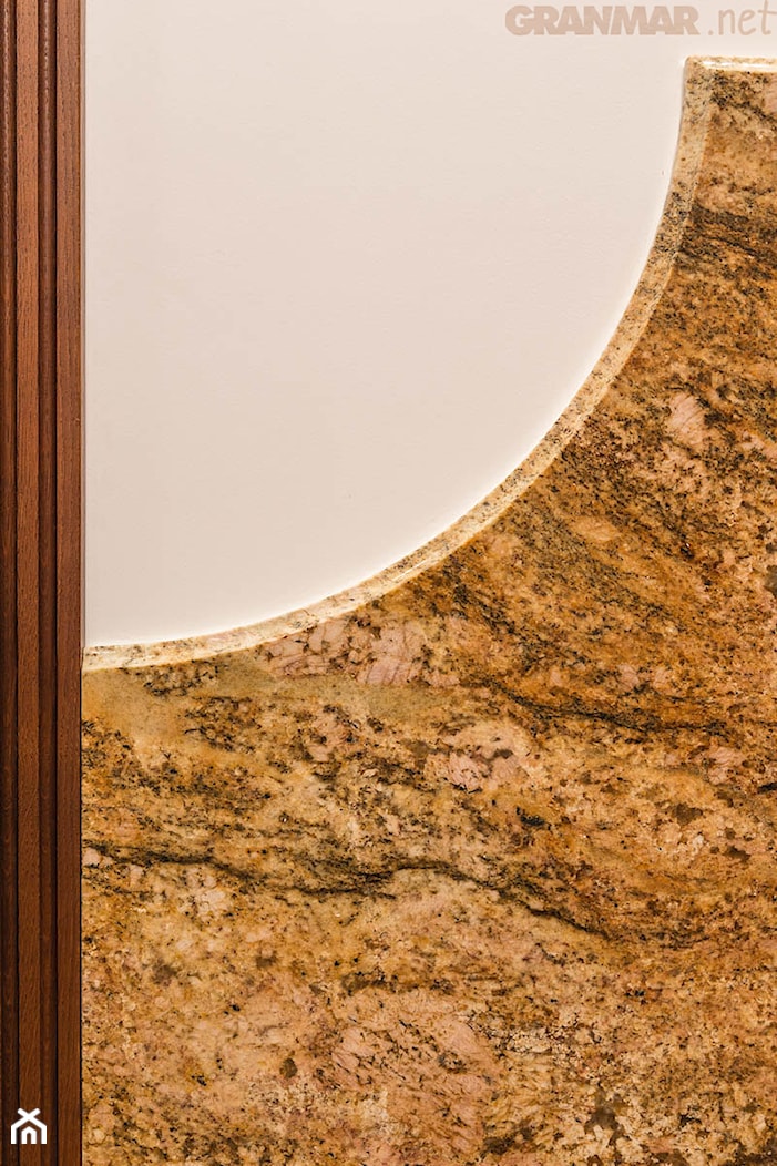 Obróbka paneli ścian. Granit Imperial Gold. - zdjęcie od GRANMAR.net - Borowa Góra - Homebook