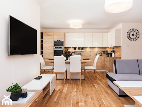 Aranżacje wnętrz - Salon: Nowoczesny Apartament dwupoziomowy - Mały biały salon z kuchnią z jadalnią, styl nowoczesny - Apartments M&M- obsługa i aranżacja nieruchomości. Przeglądaj, dodawaj i zapisuj najlepsze zdjęcia, pomysły i inspiracje designerskie. W bazie mamy już prawie milion fotografii!