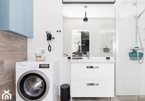 Design - Średnia bez okna z pralką / suszarką łazienka - zdjęcie od Apartments M&M- obsługa i aranżacja nieruchomości