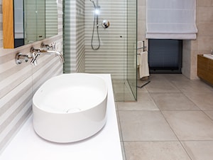 łazienka w stylu skandynawskim - zdjęcie od DESIGN HOUSE