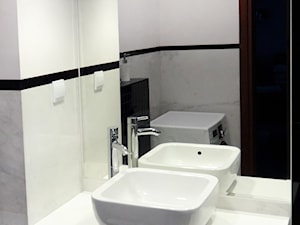 łazienka w kawalerce - zdjęcie od DESIGN HOUSE