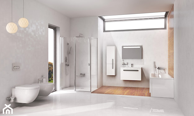 duża skandynawska łazienka z wanną i prysznicem 