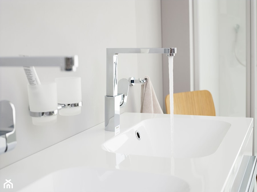 Koncept Chrome - Z dwoma umywalkami łazienka - zdjęcie od RAVAK