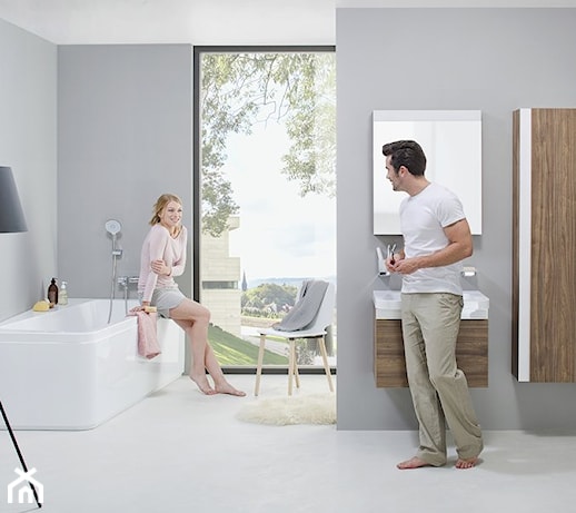 Jak zaaranżować funkcjonalną łazienkę dla pary?