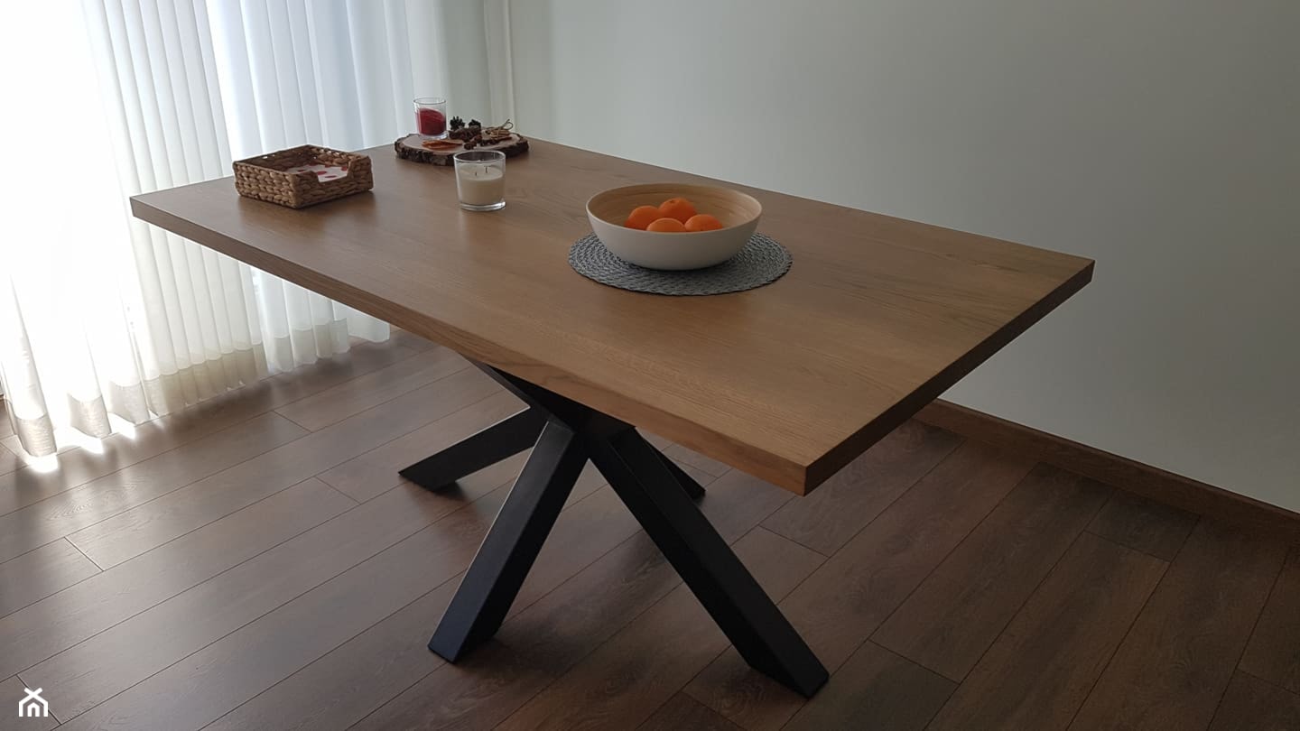 Stół dębowy z podstawą stalową - zdjęcie od Art Wood - Homebook