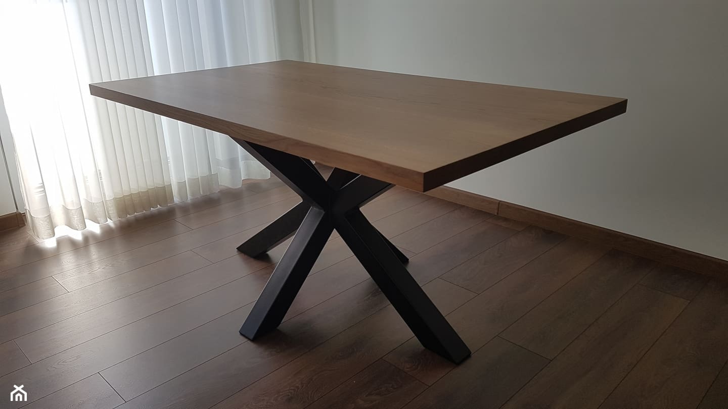 Stół dębowy z podstawą stalową - zdjęcie od Art Wood - Homebook