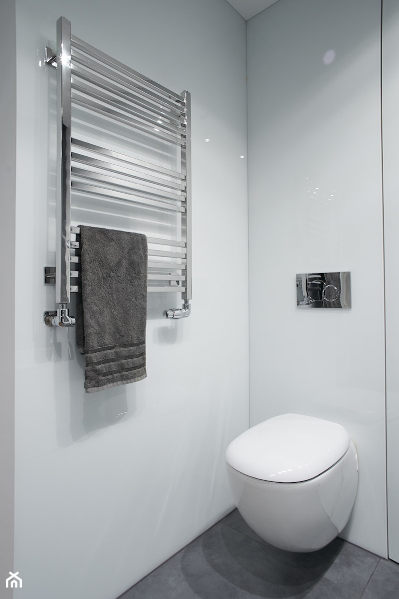 Minimalistyczna łazienka - zdjęcie od CREATOR ARCHITEKT