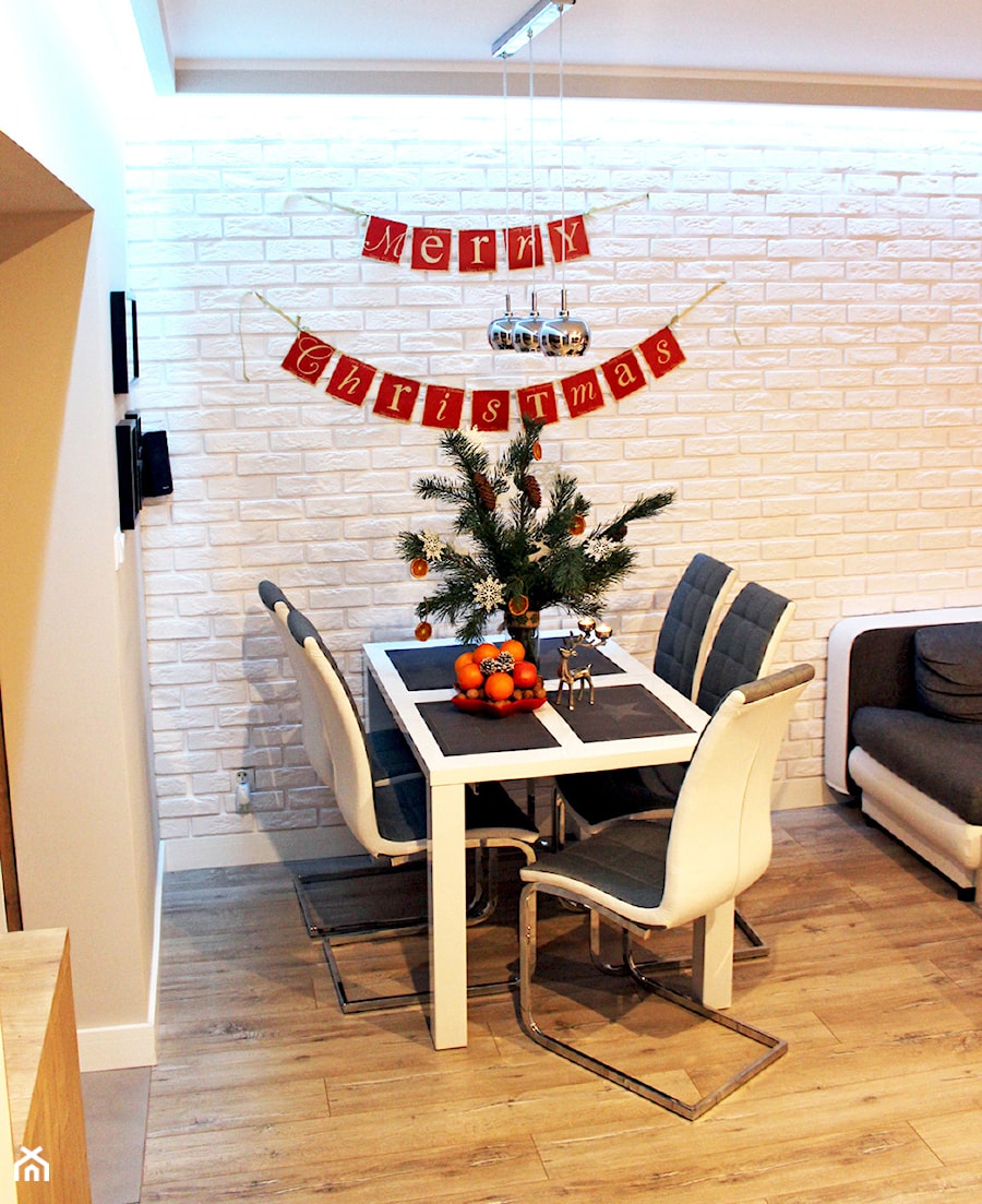 #mojeswieta - Mała biała szara jadalnia w salonie - zdjęcie od MartaMaj
