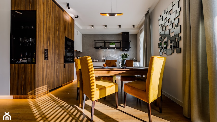 Realizacja - nowoczesne mieszkanie w kolorze miodowym - Jadalnia, styl nowoczesny - zdjęcie od JUKA design Pracownia Wnętrz