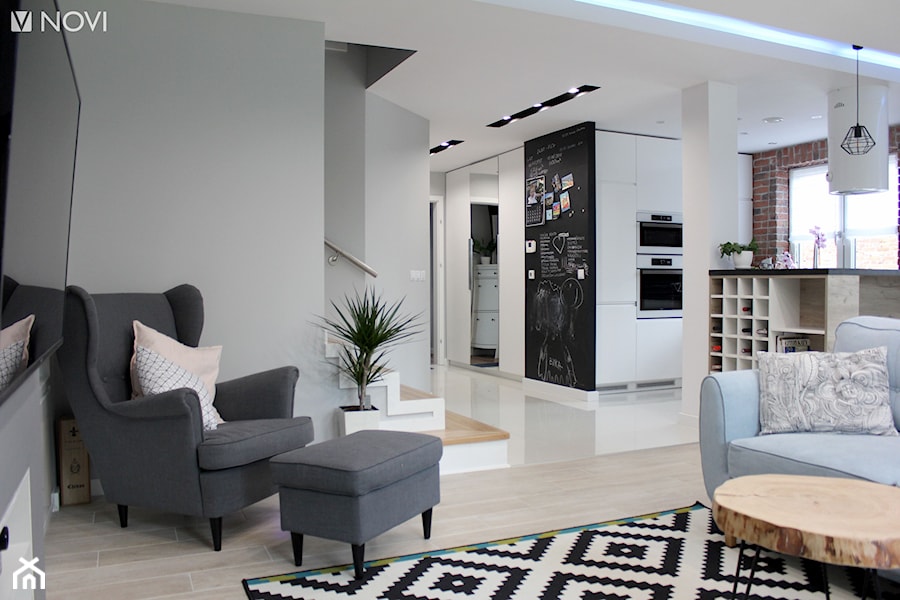 Dom jednorodzinny - Mały biały salon z kuchnią, styl skandynawski - zdjęcie od NOVI projektowanie