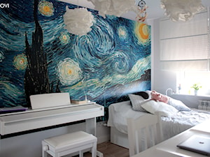 Pokój nastolatki z fototapetą Gwieździsta noc Vincenta van Gogh - zdjęcie od NOVI projektowanie