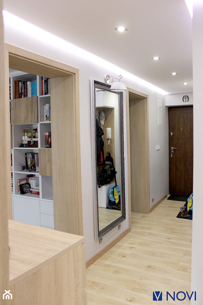 Mieszkanie w bloku 70m2 - Hol / przedpokój, styl nowoczesny - zdjęcie od NOVI projektowanie - Homebook