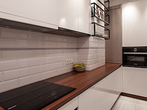 Kuchnia w klasycznej bieli - zdjęcie od Pracownia Projektowania Wnętrz Małgorzata Czapla