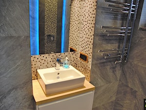 Toaleta dla gości - dom pod Rzeszowem - Łazienka - zdjęcie od OptimumArt Pracownia Aranżacji Wnętrz