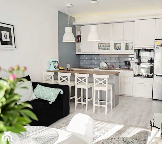 Ile kosztuje wykończenie kuchni otwartej na salon o łącznej powierzchni 30 m²?