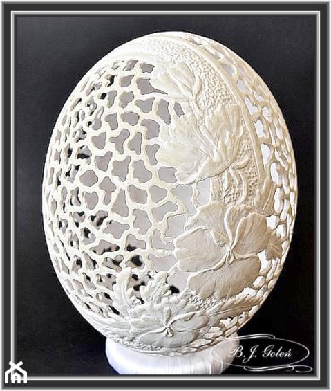 Pisanka rzeźbiona - Bratki - Bogusława Justyna Goleń - zdjęcie od Ażurowe pisanki rzeźbione - Egg art - Homebook