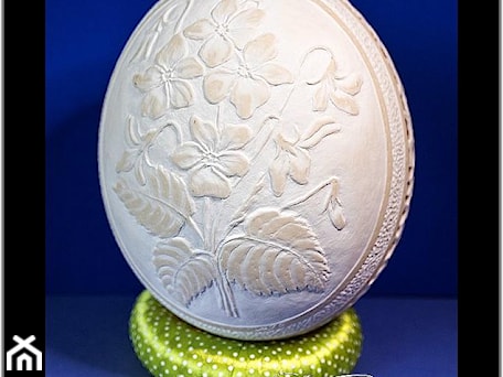 Aranżacje wnętrz - : Pisanka rzeźbiona - Fiołki - Bogusława Justyna Goleń - Ażurowe pisanki rzeźbione - Egg art . Przeglądaj, dodawaj i zapisuj najlepsze zdjęcia, pomysły i inspiracje designerskie. W bazie mamy już prawie milion fotografii!