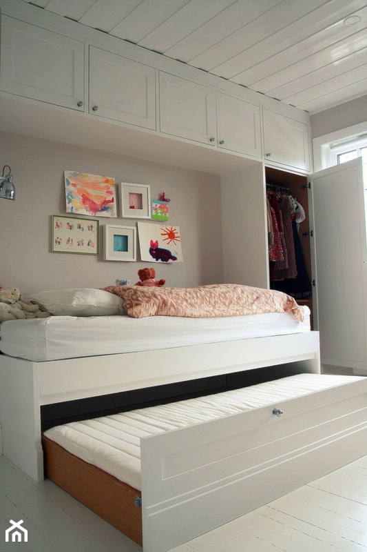 Garderoba dziecięca wraz z łóżkiem - zdjęcie od Elen Meble - Homebook