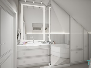 Classic beauty - Średnia na poddaszu z lustrem z punktowym oświetleniem łazienka z oknem, styl tradycyjny - zdjęcie od TEMA Architekci