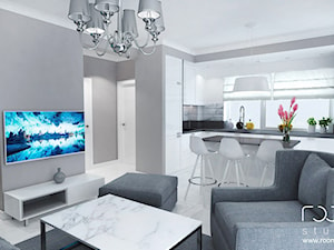 Mieszkanie z akcentami glamour - Średni biały szary salon z kuchnią z jadalnią, styl glamour - zdjęcie od ROOM STUDIO
