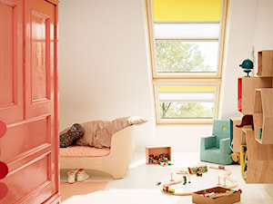 Pokój dziecięcy na poddaszu - inspiracje VELUX - Średni beżowy pokój dziecka dla dziecka dla chłopca - zdjęcie od VELUX