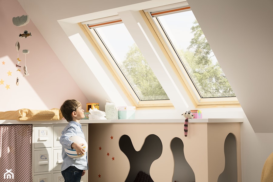 Pokój dziecięcy na poddaszu - inspiracje VELUX - Pokój dziecka - zdjęcie od VELUX