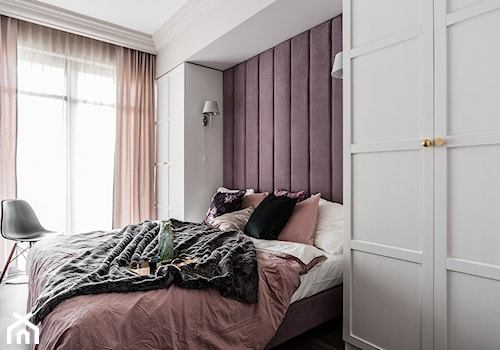 JT GRUPA - NEPTUN PARK GDAŃSK - "KWIATY" 2018 - Średnia biała sypialnia, styl nowoczesny - zdjęcie od jtgrupa
