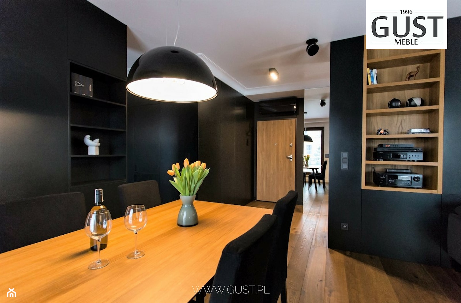 Apartament na Solcu - Średnia czarna jadalnia jako osobne pomieszczenie, styl nowoczesny - zdjęcie od GUST MEBLE - Homebook