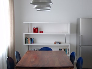 RYBACKA - Mała szara jadalnia jako osobne pomieszczenie, styl skandynawski - zdjęcie od Małgorzata Gilarska Architekt