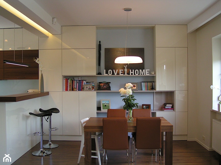 Jadalnia Love Home - zdjęcie od Studio Wnętrz Oranż