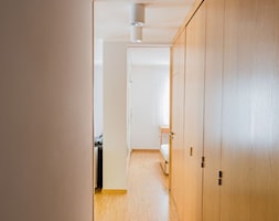 Mieszkanie Ligota Park 02 - Średni szary hol / przedpokój - zdjęcie od BRO.KAT - Homebook