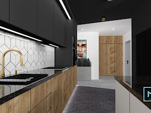 Black & White - Średnia otwarta z salonem biała czarna z zabudowaną lodówką z nablatowym zlewozmywakiem kuchnia w kształcie litery u, styl nowoczesny - zdjęcie od MdoKwadratu
