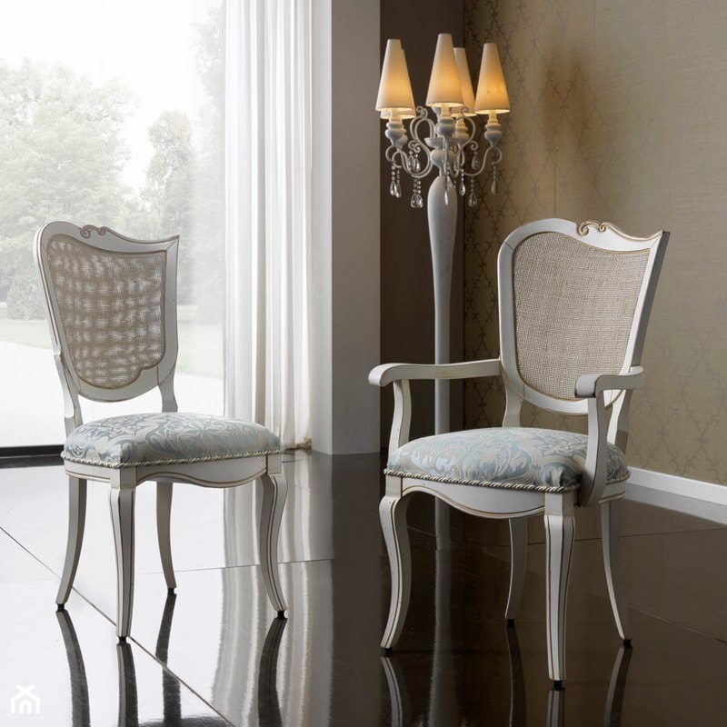 Eleganckie krzesła drewniane - zdjęcie od Green Valley Meble Premium - Homebook
