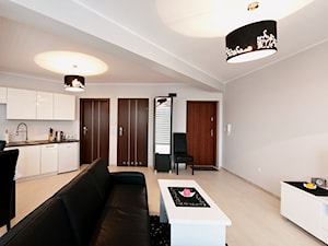 Apartament nad morzem 2 - Salon, styl nowoczesny - zdjęcie od I&E DESIGN