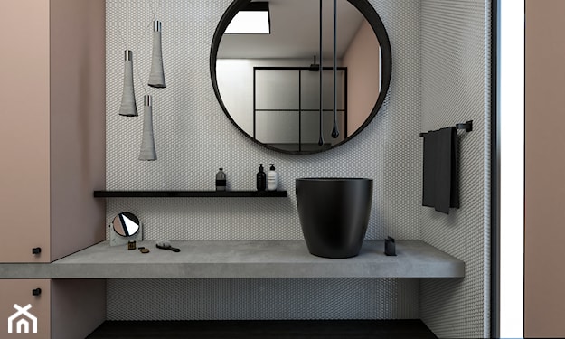 lampa żarówka w minimalistycznej łazience, okrągłe lustro w czarnej ramie, czarna umywalka o kształcie misy