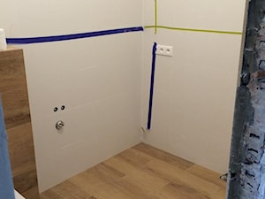 / SMALL BATHROOM / - Łazienka, styl nowoczesny - zdjęcie od NWA Pracownia Projektowa