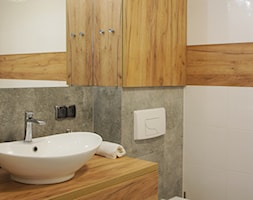 dom szeregowy - Płock - Mała łazienka, styl nowoczesny - zdjęcie od abostudio - Homebook