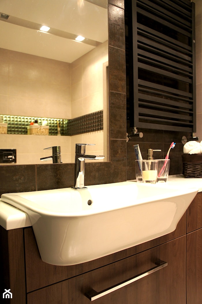 mieszkanie w wielkiej płycie- łazienka - Łazienka, styl nowoczesny - zdjęcie od abostudio - Homebook
