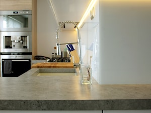 mieszkanie w wielkiej płycie- kuchnia - Kuchnia, styl nowoczesny - zdjęcie od abostudio