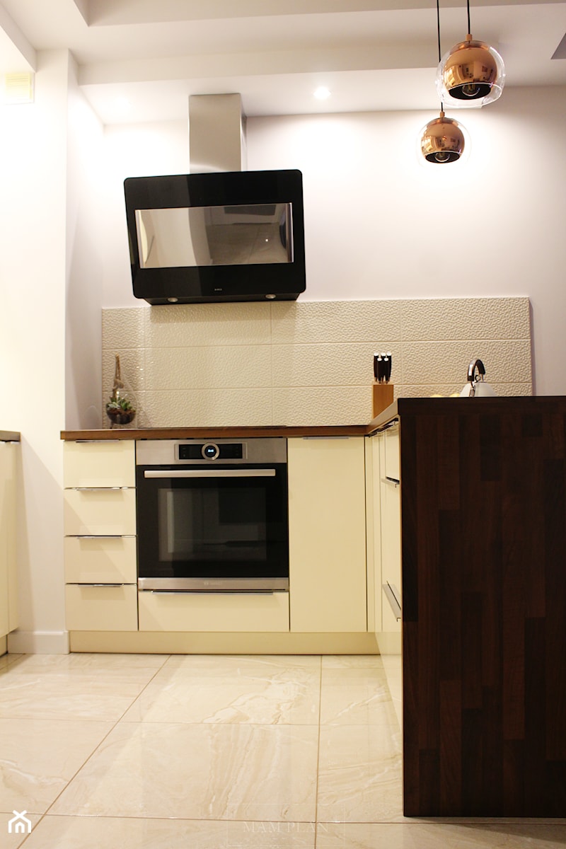 HOME STAGING KUCHNI - Kuchnia, styl nowoczesny - zdjęcie od mamplan
