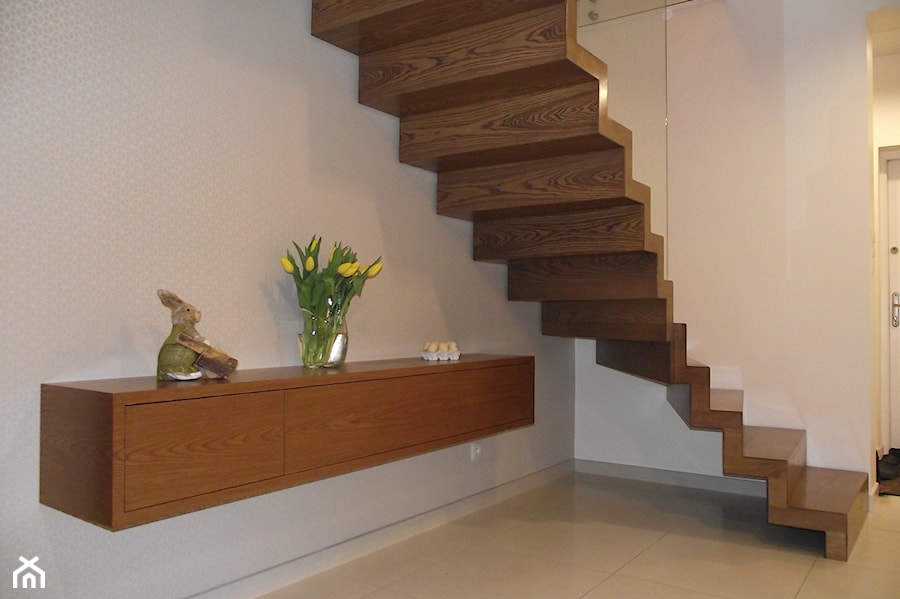 Schody dywanowe - Legar - zdjęcie od LEGAR - stolarstwo, schody i podłogi z drewna