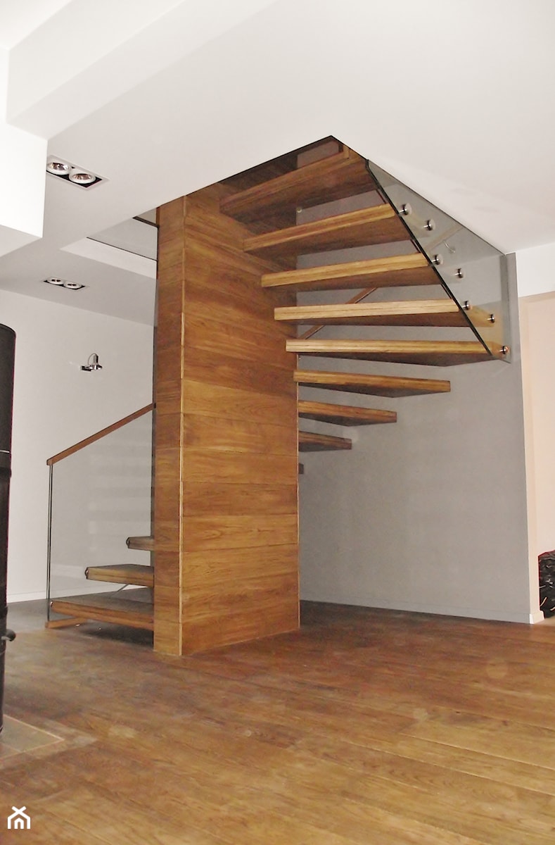 Schody wspornikowe - zdjęcie od LEGAR - stolarstwo, schody i podłogi z drewna