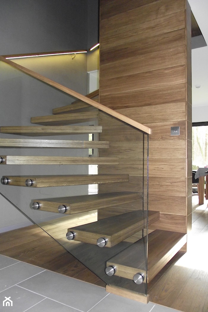 Schody półkowe - LEGAR - zdjęcie od LEGAR - stolarstwo, schody i podłogi z drewna - Homebook