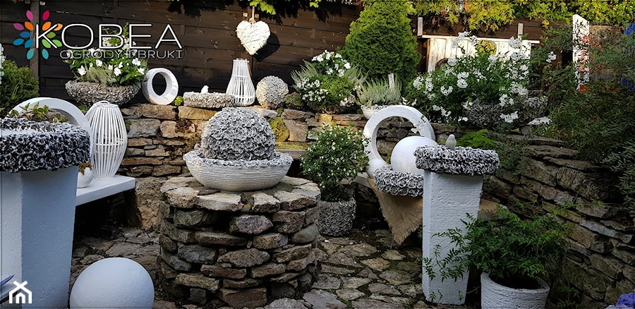 Kobea Ogrody i Bruki -produkcja i sprzedaż dekoracji ogrodowych - Ogród - zdjęcie od Ewa Tyrna