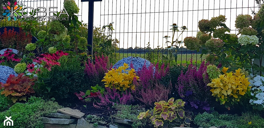 Ogrodowe inspiracje -dekoracje i ozdoby do ogrodu - zdjęcie od Ewa Tyrna