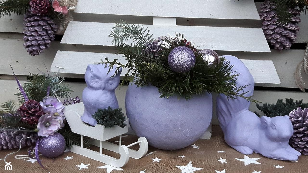 Dekoracje do ogrodu
Świąteczne dekoracje do ogrodu -Kobea Ogrody i Bruki - zdjęcie od Ewa Tyrna - Homebook
