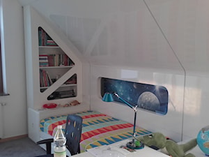 Łóżko i półka w pokoju- Realizacja Star Wars - zdjęcie od Tucano Polska