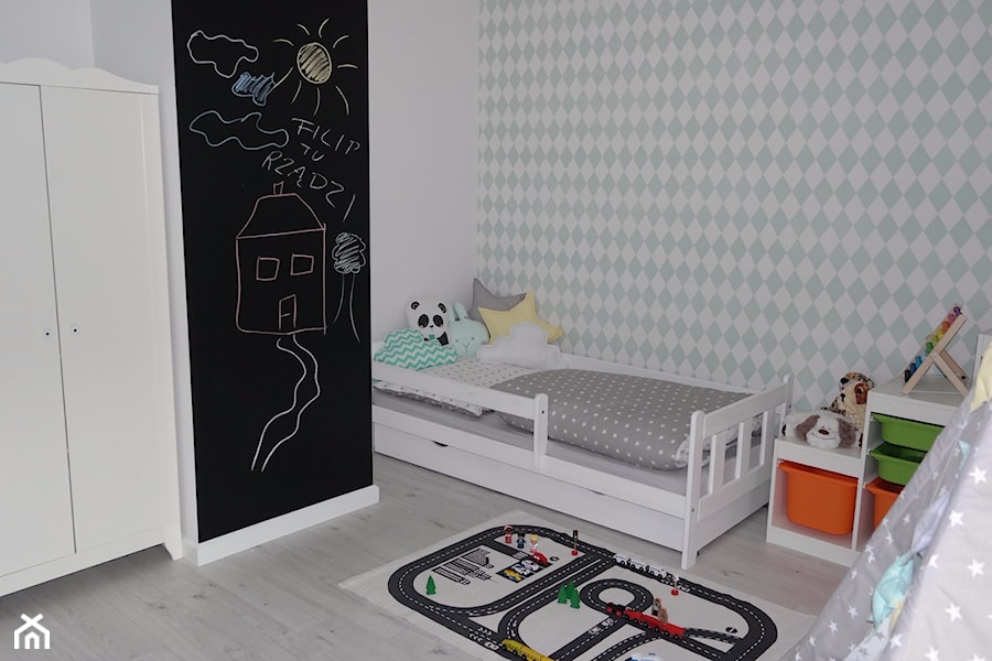 #pokojdziecka - Mały czarny szary pokój dziecka dla dziecka dla chłopca dla dziewczynki - zdjęcie od Izabela Królikowska