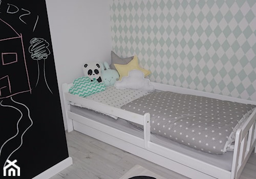 #pokojdziecka - Mały biały czarny szary pokój dziecka dla dziecka dla chłopca dla dziewczynki - zdjęcie od Izabela Królikowska